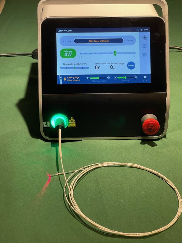 1940 nm Laser simLa®6 (https:/ims-medical.de)